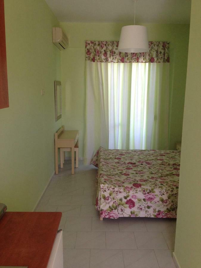 Erato1 Hotel Plakias Eksteriør billede